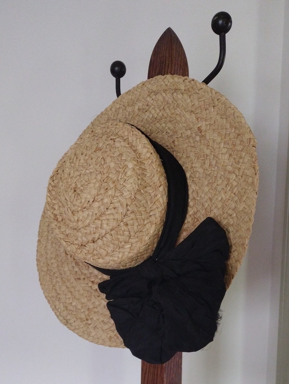 Donewell True Vintage Straw Sun Hat with Black Bow Edwardian Victorian